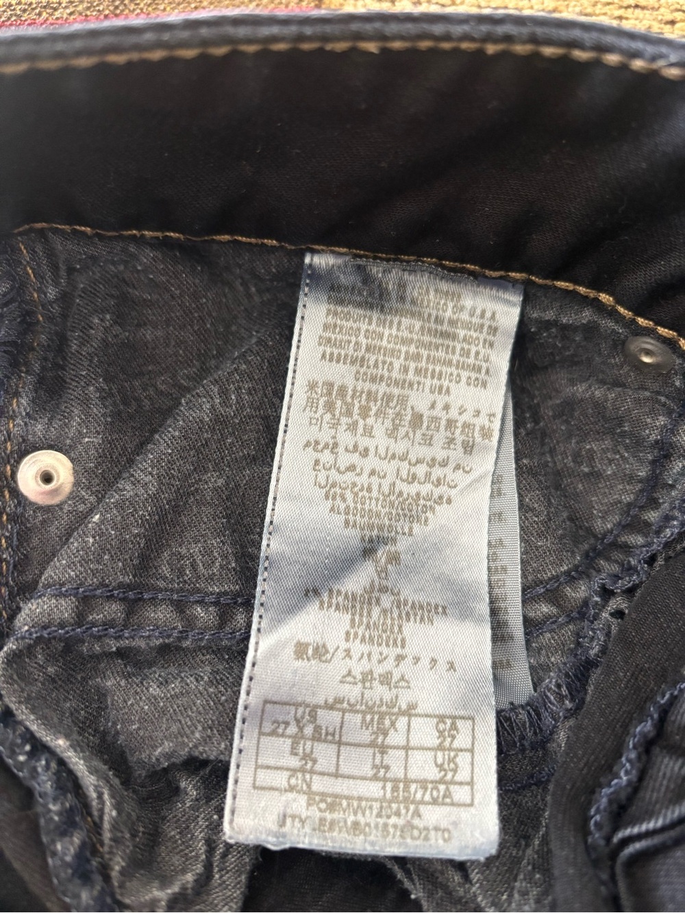 Vintage Guess Midnight Blue Jeans Stretch Daredevil boot cut Los Angeles 1981 - Picture 7 of 11